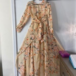 PEACH FLORAL MAXI DRESS